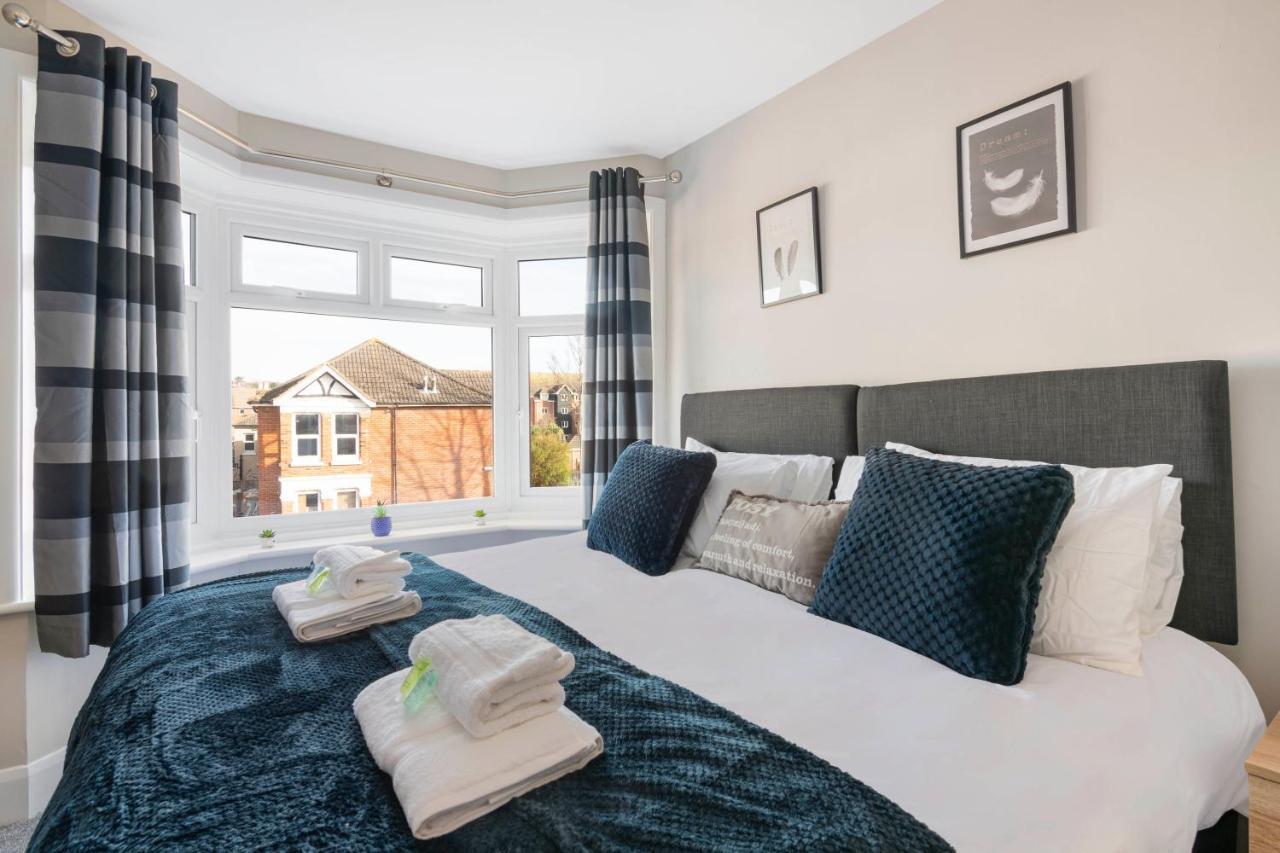 Spacious 3 Bed House, Netflix, Garden, Parking Southampton Buitenkant foto