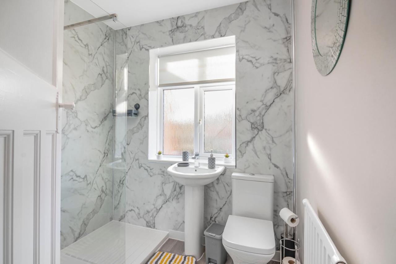 Spacious 3 Bed House, Netflix, Garden, Parking Southampton Buitenkant foto