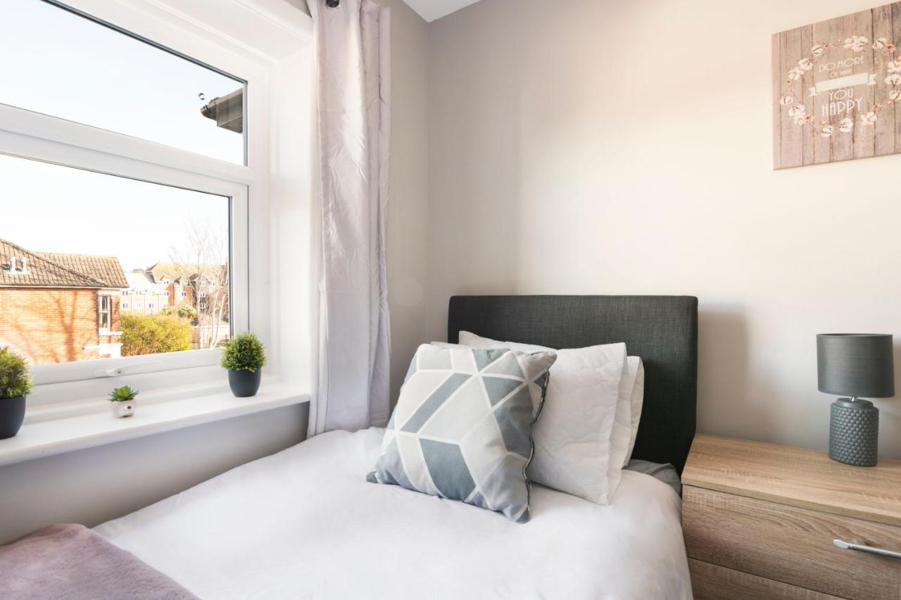 Spacious 3 Bed House, Netflix, Garden, Parking Southampton Buitenkant foto