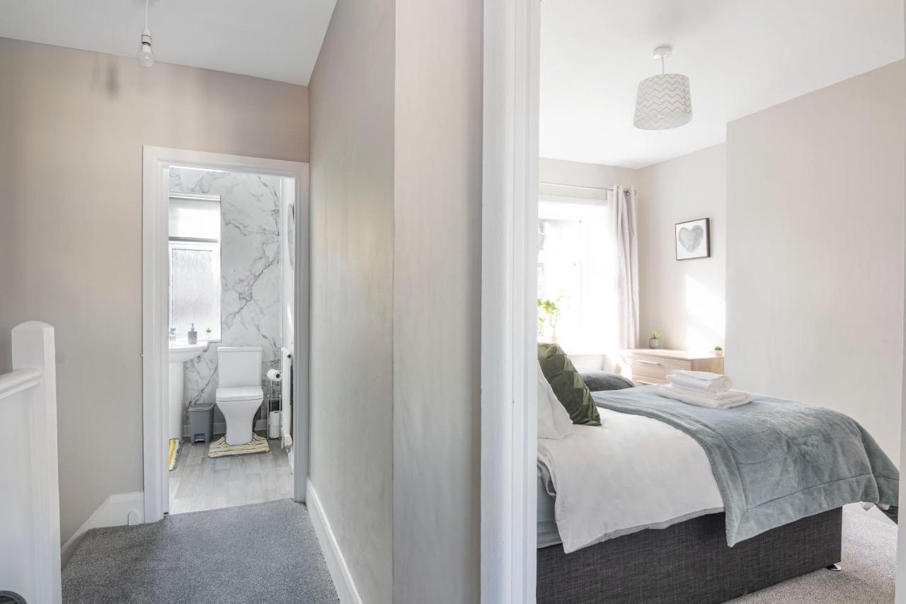Spacious 3 Bed House, Netflix, Garden, Parking Southampton Buitenkant foto